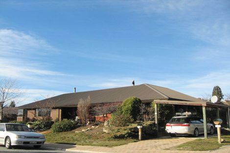 Photo of property in 35 Meadowstone Drive, Wanaka, 9305