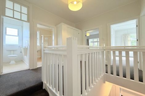 Photo of property in 45a-b Rawhiti Terrace, Kelburn, Wellington, 6012