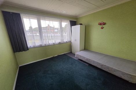 Photo of property in 221 Clyde Street, Balclutha, 9230
