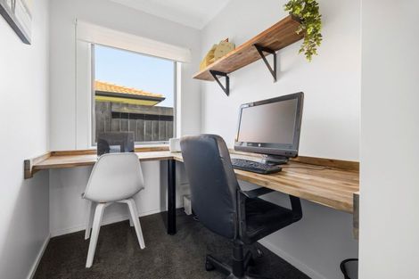 Photo of property in 8 Nicole Place, Papamoa Beach, Papamoa, 3118