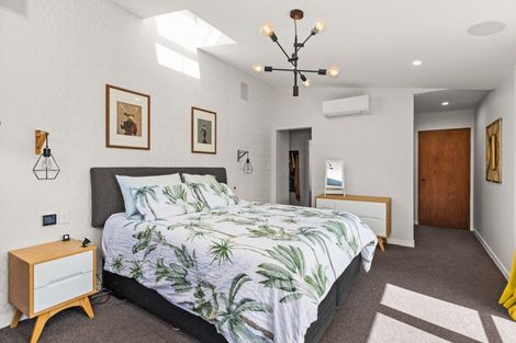 Photo of property in 1 Spriggs Crescent, Greenmeadows, Napier, 4112