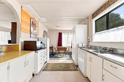 Photo of property in 20 Karewa Street, Castlecliff, Whanganui, 4501