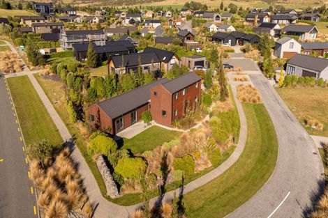 Photo of property in 47 Jacks Point Rise, Jacks Point, Queenstown, 9371