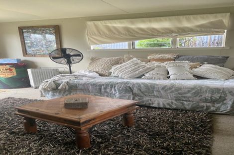 Photo of property in 1008 Caroline Road, Mayfair, Hastings, 4122