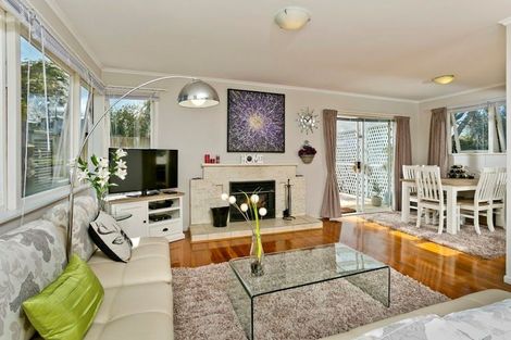 Photo of property in 1/42 Lyttelton Avenue, Forrest Hill, Auckland, 0620