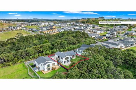 Photo of property in 5 Libertia Lane, Orewa, 0931