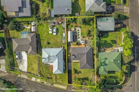 Photo of property in 25 Trojan Crescent, New Lynn, Auckland, 0600