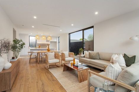 Photo of property in 2/143a Weston Road, St Albans, Christchurch, 8052