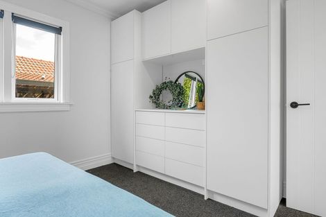 Photo of property in 30 Storey Avenue, Forest Lake, Hamilton, 3200