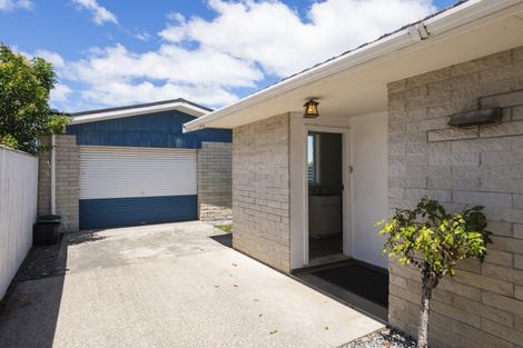 Photo of property in 10 Mason Street, Riverdale, Gisborne, 4010