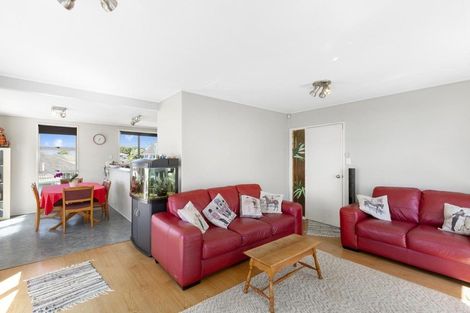 Photo of property in 44 View Road, Titahi Bay, Porirua, 5022