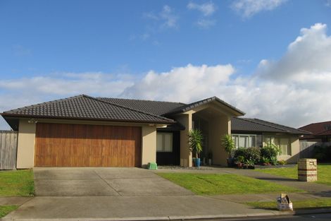 Photo of property in 21 Attymon Lane, East Tamaki, Auckland, 2016