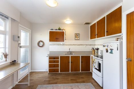 Photo of property in 1/1a Thorrington Road, Cashmere, Christchurch, 8022