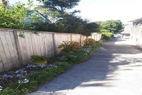 Photo of property in 2/40 Saxon Street, Waterview, Auckland, 1026