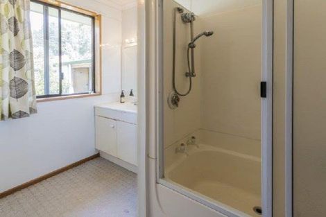 Photo of property in 70 Main Road, Luggate, Cromwell, 9383