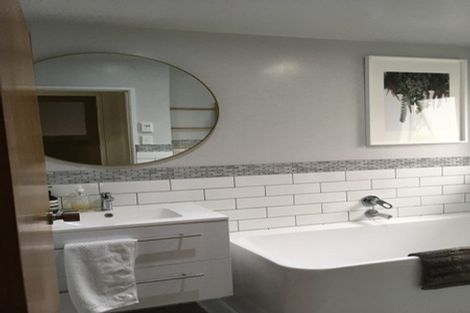 Photo of property in 14 Eruini Street, Waikanae Beach, Waikanae, 5036