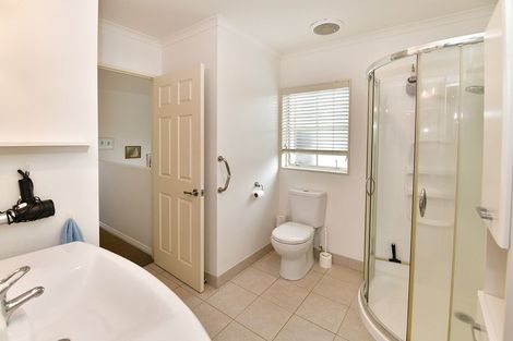 Photo of property in 19 Vista Motu, Red Beach, 0932