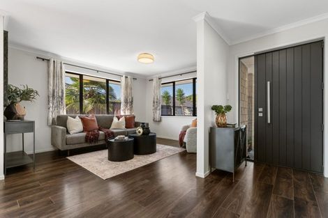 Photo of property in 274 Lakes Boulevard, Pyes Pa, Tauranga, 3112