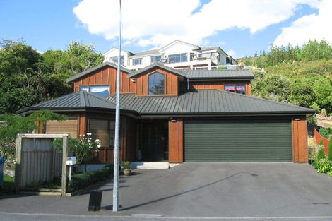 Photo of property in 15 Mccarthy Grove, Clouston Park, Upper Hutt, 5018