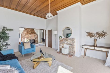 Photo of property in 63 Glendevon Place, Vauxhall, Dunedin, 9013