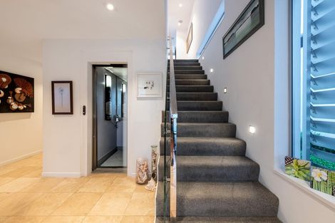 Photo of property in 3/245 Hurstmere Road, Takapuna, Auckland, 0622