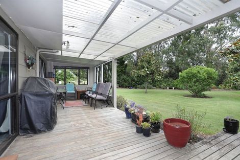 Photo of property in 21 Raumai Road, Bulls, 4894