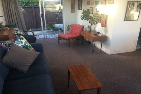 Photo of property in 4a The Track, Plimmerton, Porirua, 5026