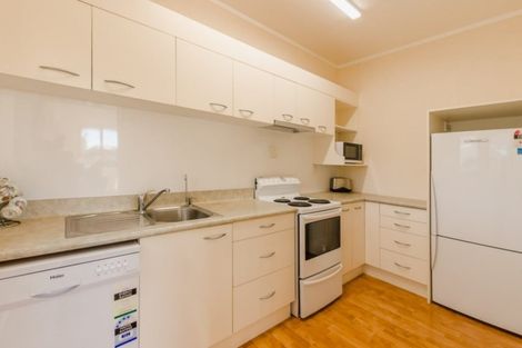 Photo of property in 9 Wakefield Grove, Waikanae, 5036