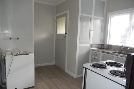 Photo of property in 40 Fulford Street, New Plymouth, 4310