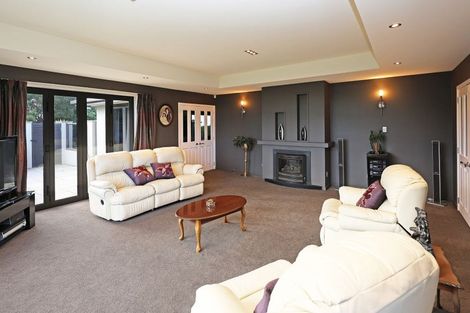 Photo of property in 21 North Ridge Drive, Oamaru North, Oamaru, 9400