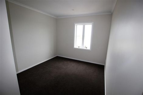 Photo of property in 40 Fernly Rise, Flat Bush, Auckland, 2019