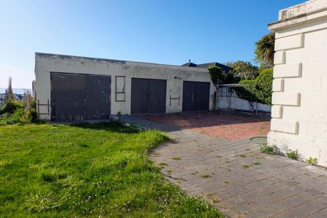 Photo of property in 1 Ure Street, South Hill, Oamaru, 9400