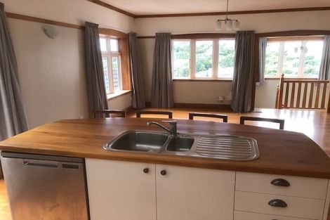 Photo of property in 18 Raroa Road, Kelburn, Wellington, 6012