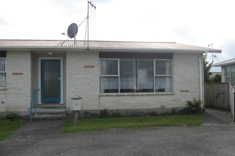 Photo of property in 14a Cambridge Street, Levin, 5510