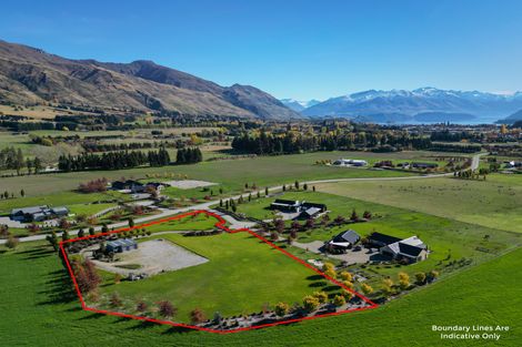Photo of property in 14 Little Orchard Way, Wanaka, 9382