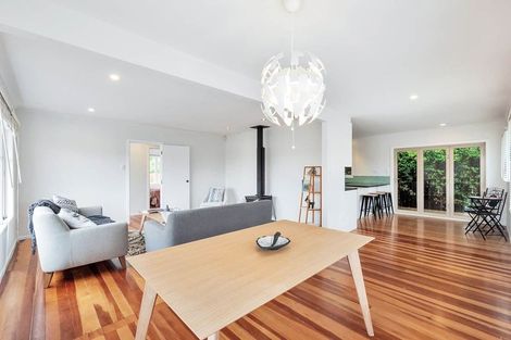 Photo of property in 9c Edwards Avenue, Henderson, Auckland, 0610