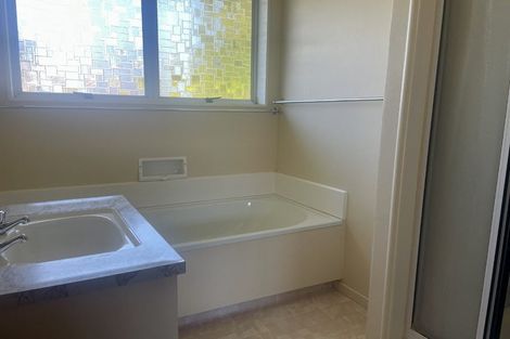 Photo of property in 2/114 Mcleod Street, Camberley, Hastings, 4120