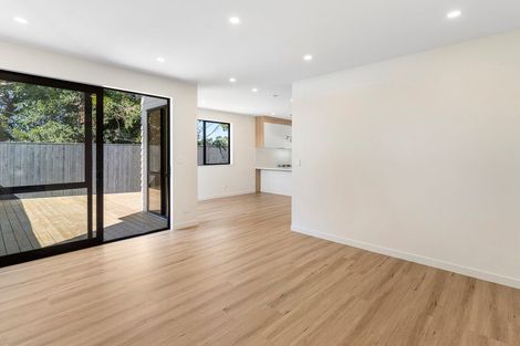 Photo of property in 14d Benders Avenue, Hillcrest, Auckland, 0627