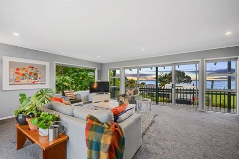 Photo of property in 4 Claude Road, Stanmore Bay, Whangaparaoa, 0932