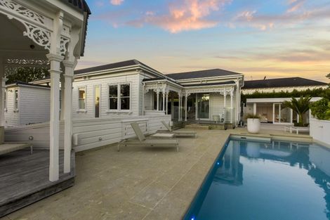 Photo of property in 306 Jervois Road, Herne Bay, Auckland, 1011