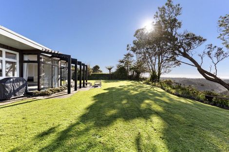 Photo of property in 11 Puketaha Road, Swanson, Auckland, 0816