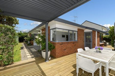 Photo of property in 46 Seaview Road, Otumoetai, Tauranga, 3110