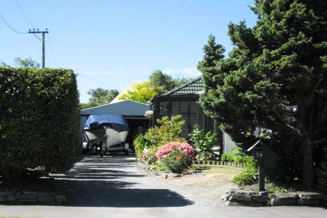 Photo of property in 74 Staveley Street, Avonhead, Christchurch, 8042
