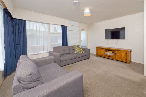 Photo of property in 1/521 Weymouth Road, Weymouth, Auckland, 2103