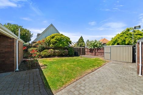 Photo of property in 10 Woodstock Place, Russley, Christchurch, 8042