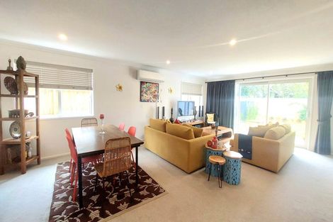 Photo of property in 52a Queen Road, Bellevue, Tauranga, 3110