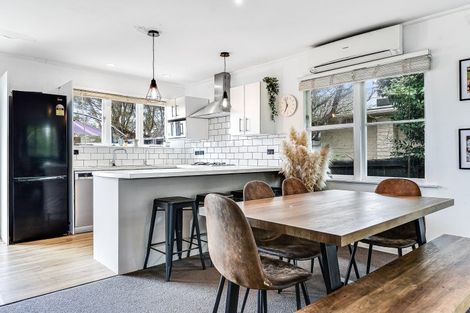 Photo of property in 180 Dinsdale Road, Dinsdale, Hamilton, 3204