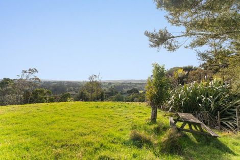 Photo of property in 219 School Road, Waimauku, 0881