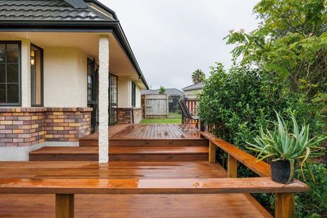 Photo of property in 11 Woodgate Court, Fitzherbert, Palmerston North, 4410