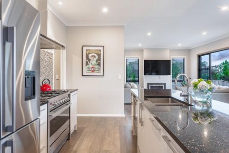 Photo of property in 42 Leebank Crescent, Riverhead, 0820